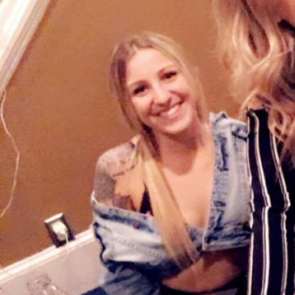 Meet your Posher, Jenna